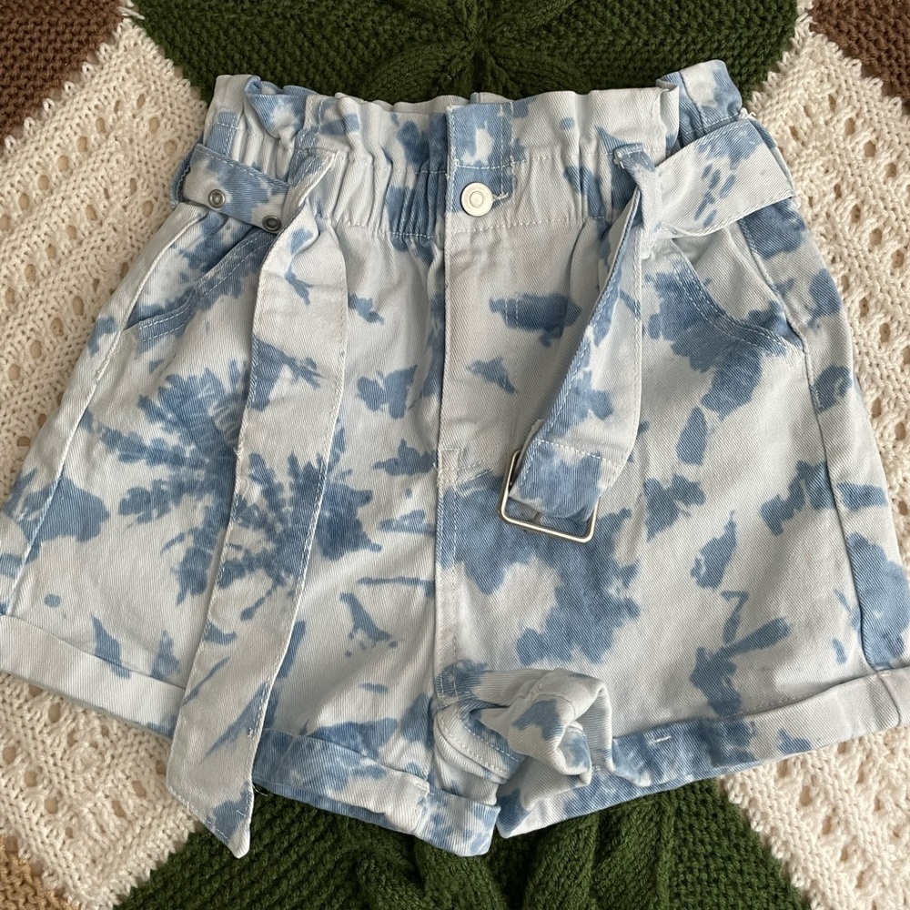 Tie Dye Paperbag Waist Shorts